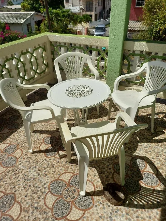 Pine Breeze Apartments Bridgetown